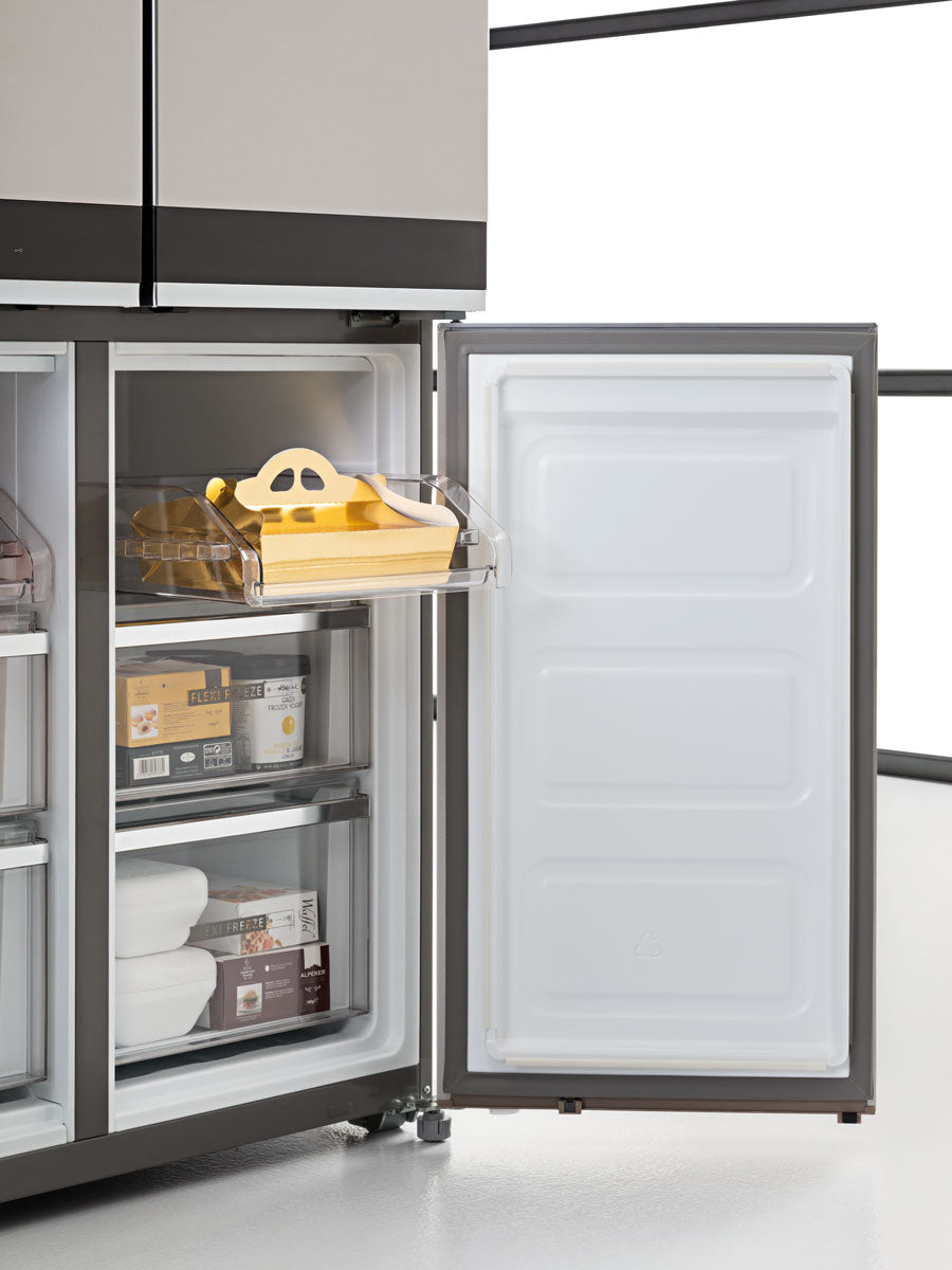 595L French Door Fridge/Freezer in Stainless Steel (Carton Damaged)